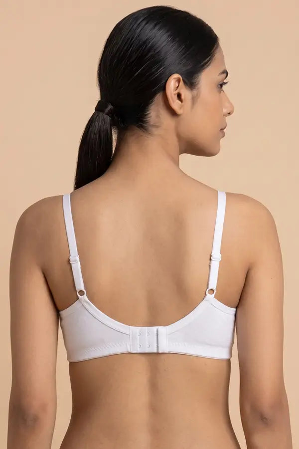 GB Design 1 White color wireless, Daily use women bra